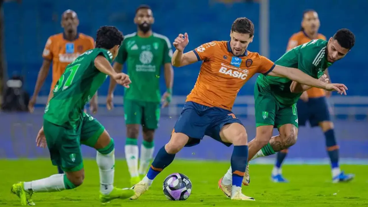 توقيت مواجهة الأهلي والفيحاء ضمن منافسات الجولة 29 من الدوري السعودي 2026